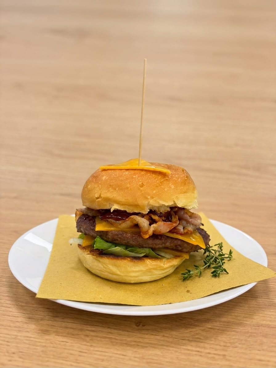 Bacon cheeseburger croccante