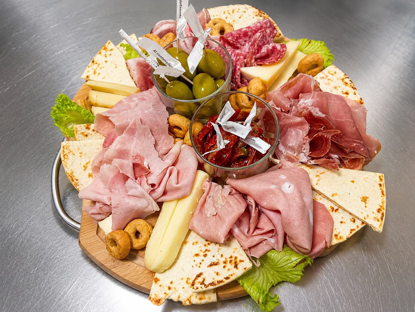 Tagliere di salumi e formaggi dell'Isola di Sophie